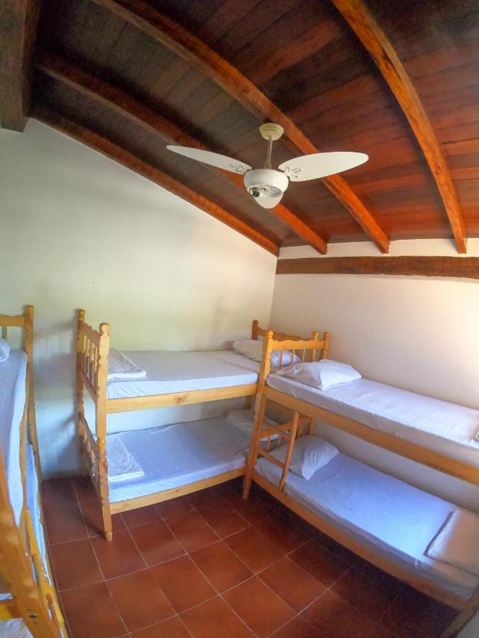 Hostel Brazil Backpackers Caragua Карагуататуба Экстерьер фото