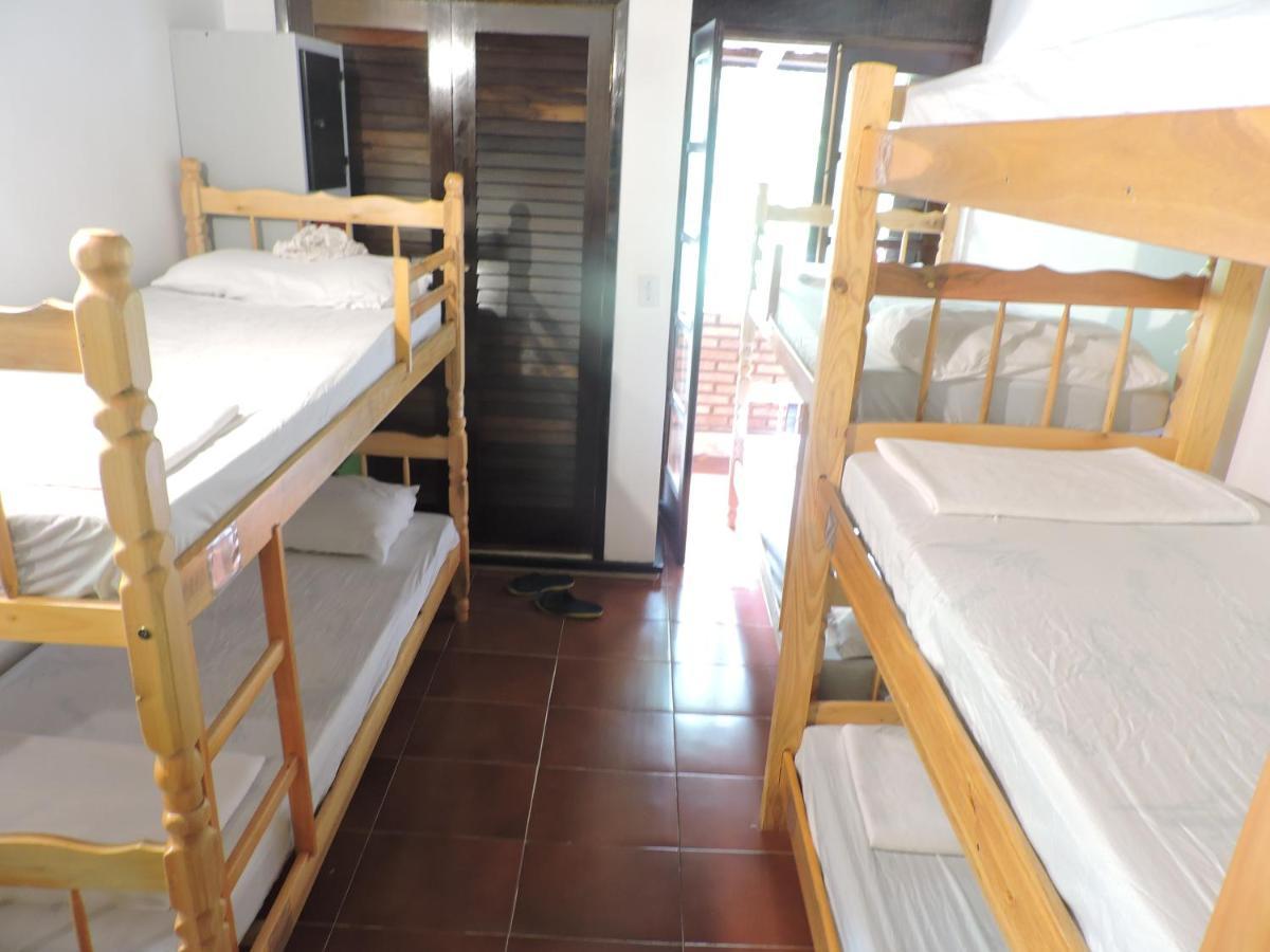 Hostel Brazil Backpackers Caragua Карагуататуба Экстерьер фото